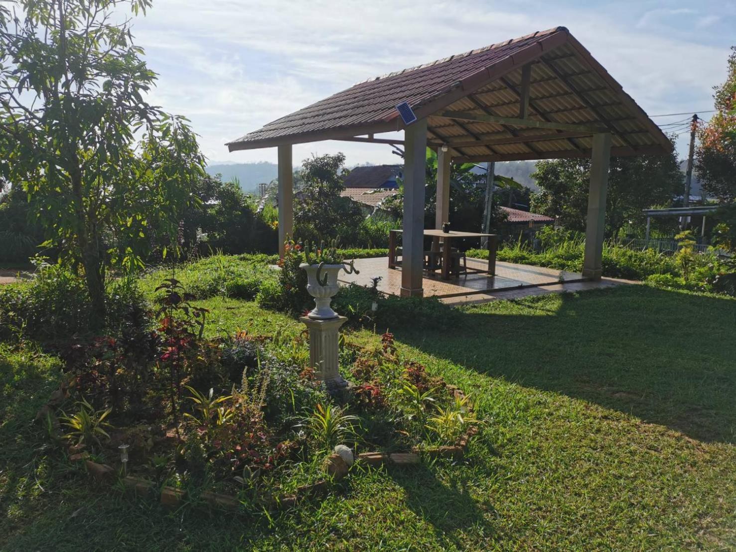 Betong House In The Garden Villa Exterior photo